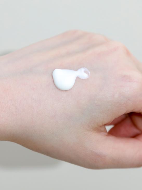 防晒干货分享：我们试了5款热门防晒，想找合适的就按这个标准选