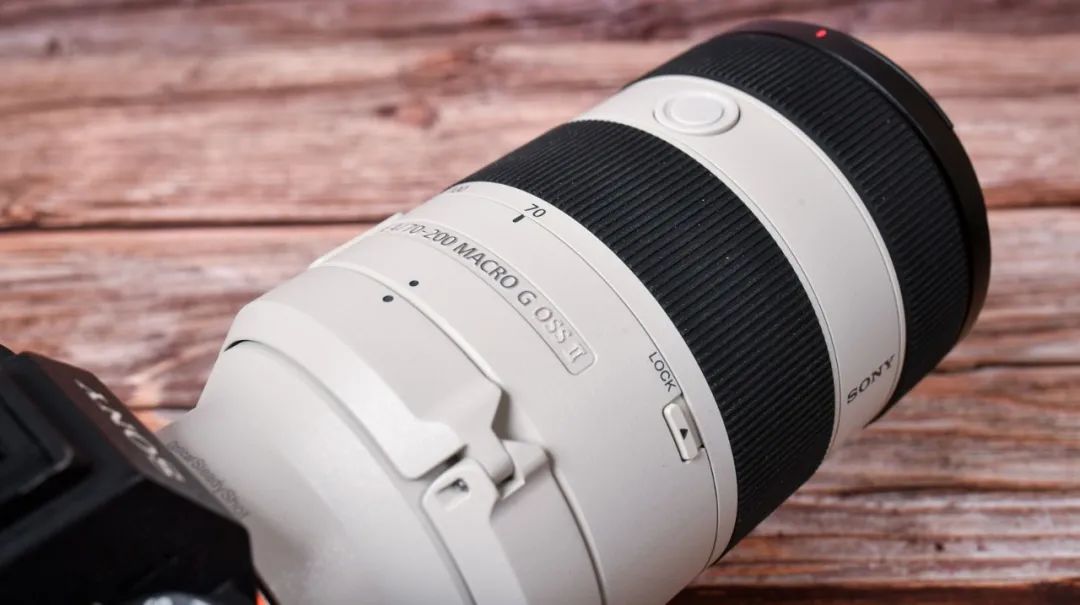 微单小三元镜头,索尼长焦镜头70-200f4机身按键作用
