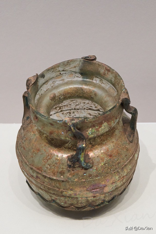 异彩纷呈：古代东西文明交流中的玻璃艺术之三（4）