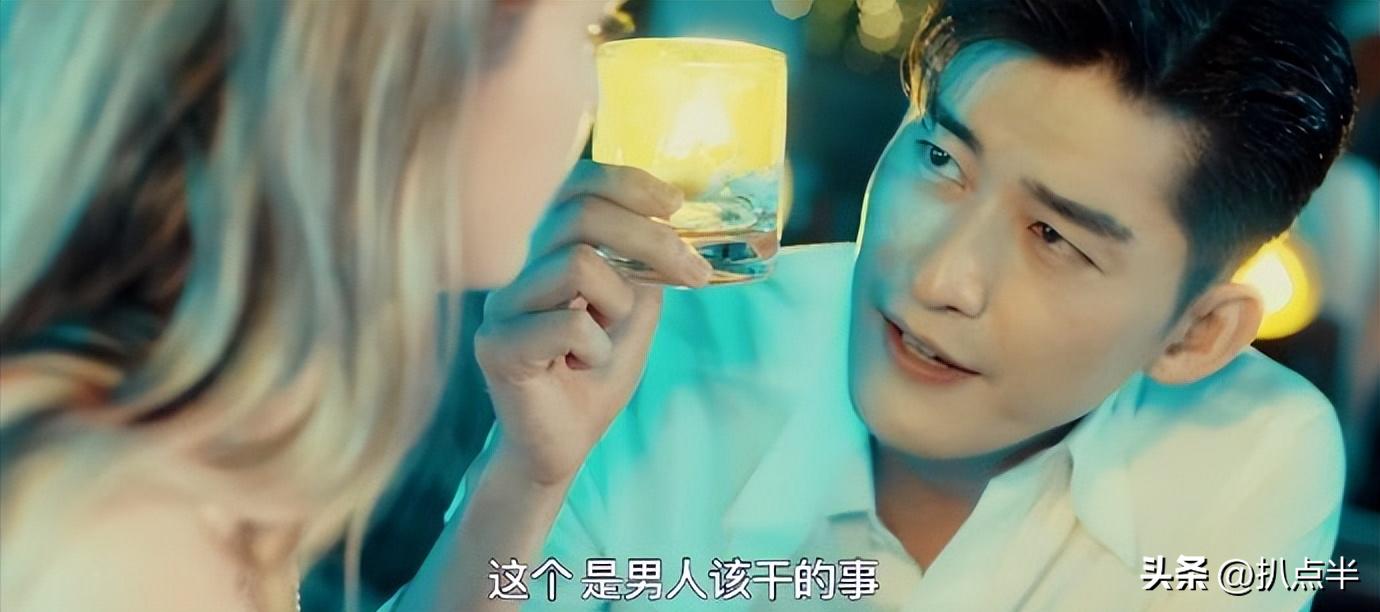 《东八区》下架,7部“叔圈”油腻史诗级巨制,你躲过了几部?