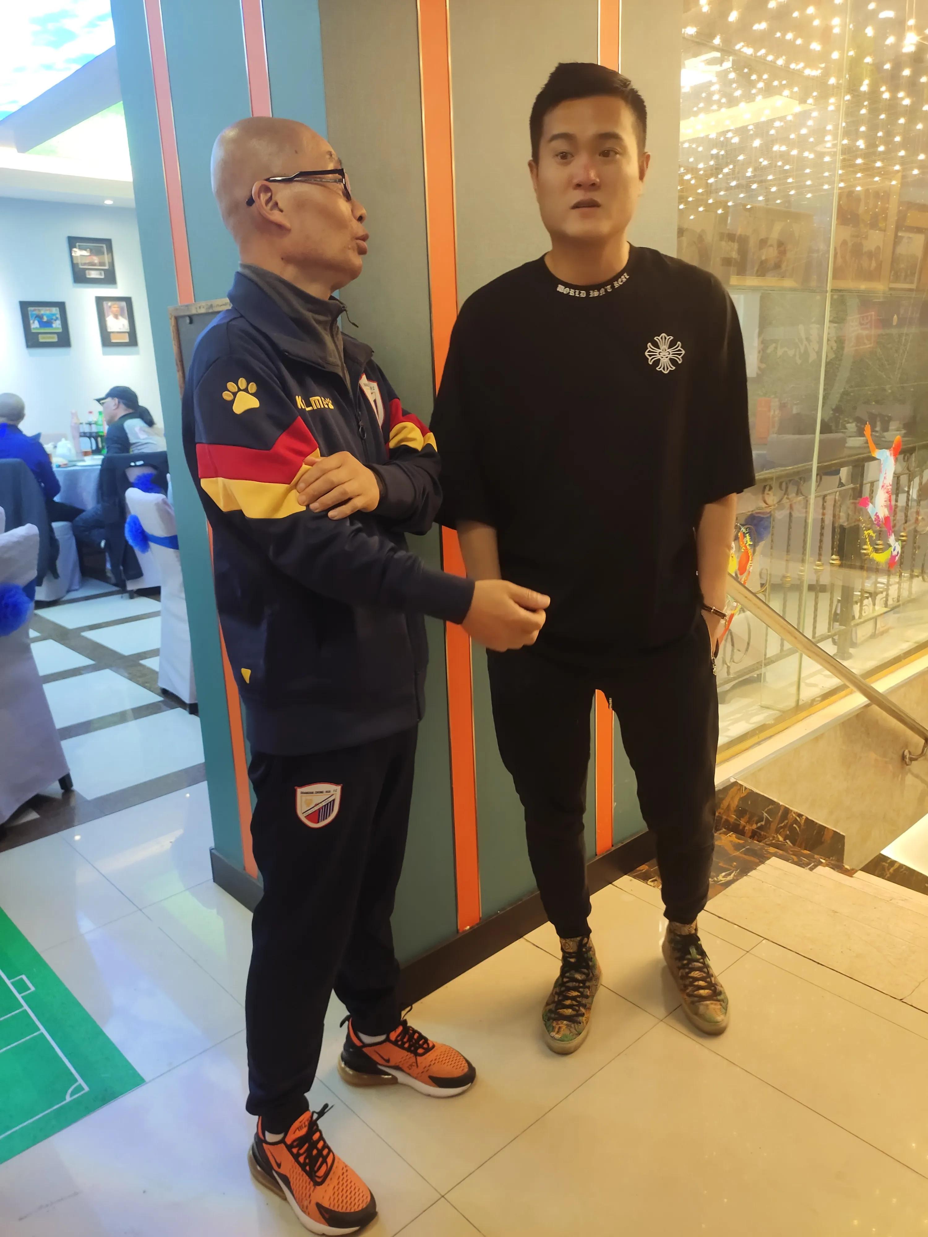 上海申花李中华,老上海足球队李中华