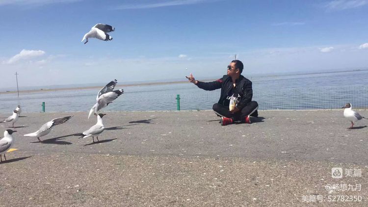 致敬抗疫英雄配图小学生,致敬抗疫英雄小学生简短视频