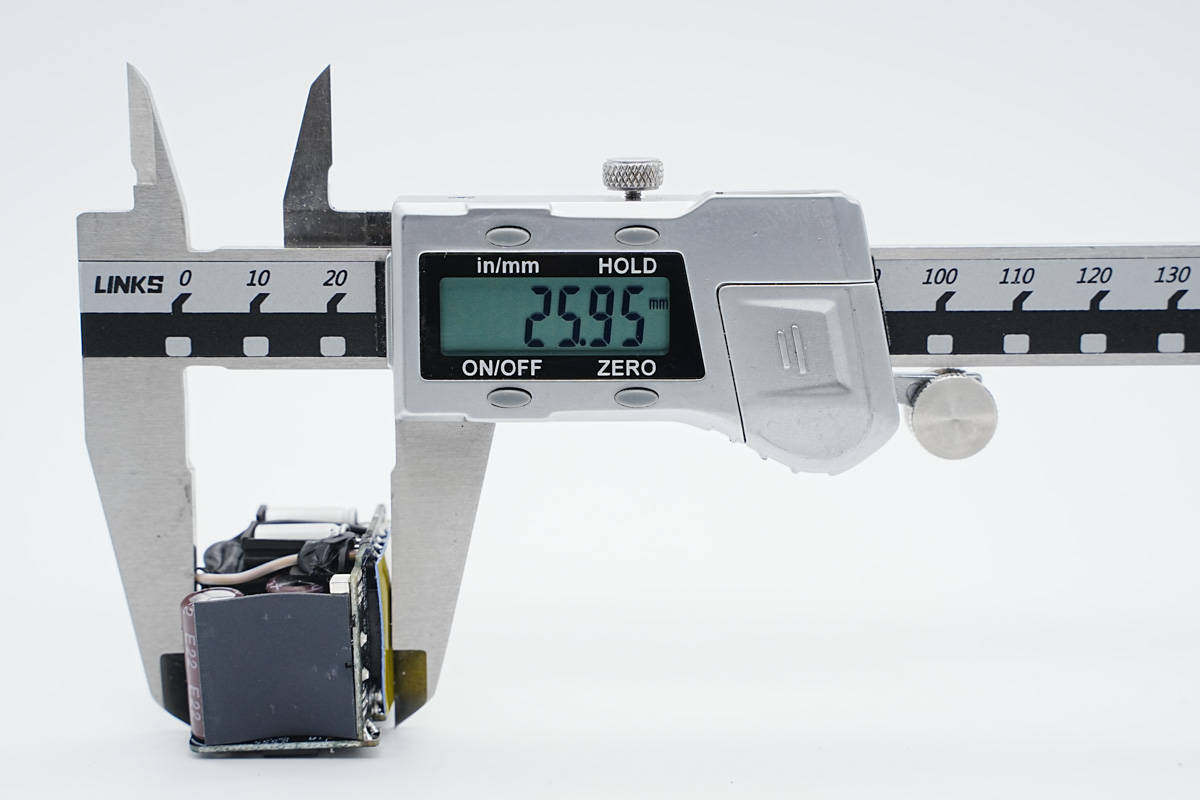 图拉斯30瓦快充测评,图拉斯小冰块20w和30w氮化镓哪个好