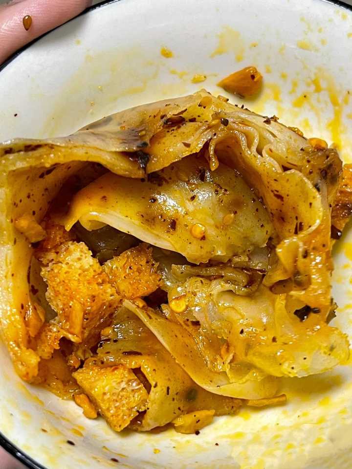 适合囤在宿舍的零食有哪些,学生党必备平价零食有哪些