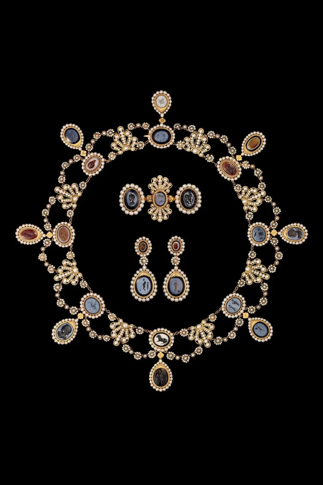 法国珠宝值得买吗,法国王室的王冠和首饰