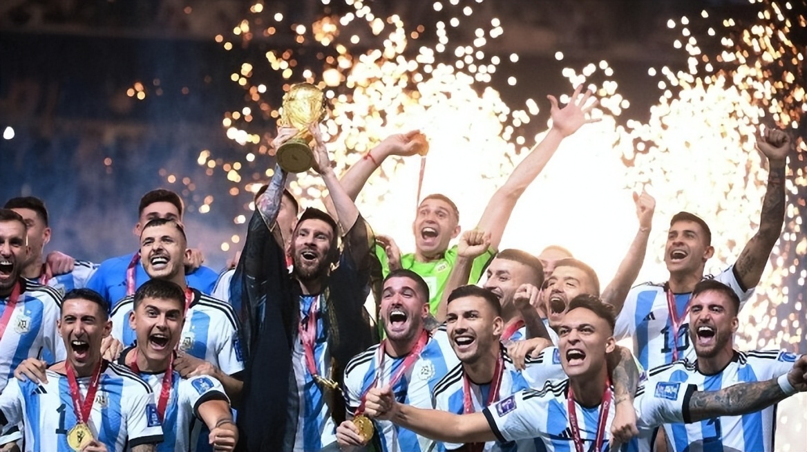 梅西暖心故事,巨星梅西背后的故事