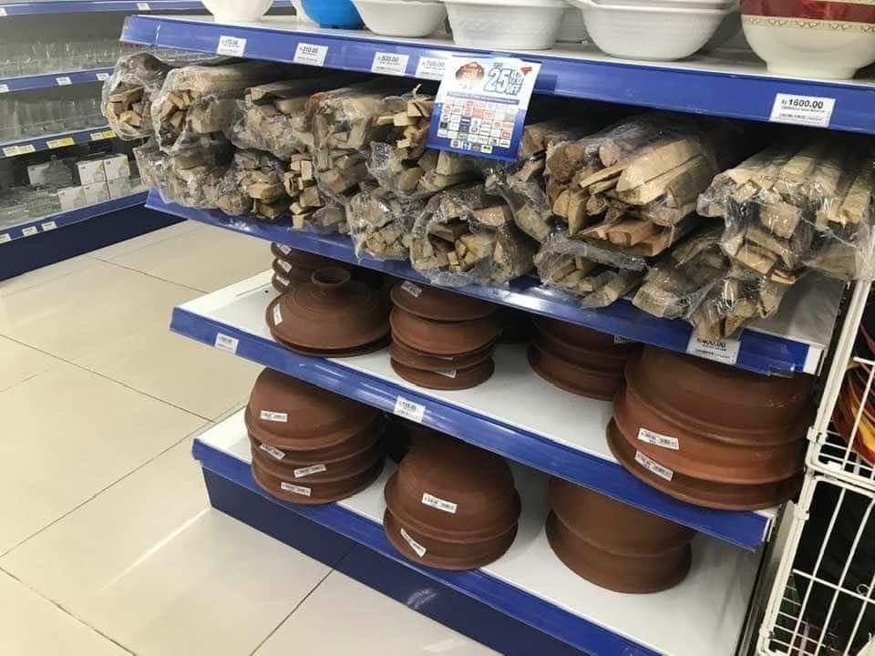 斯里兰卡破产了不用还债了吗,斯里兰卡破产还用还外债吗