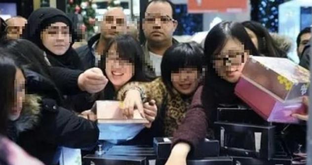 外国玩家看到中国玩家的疑惑行为,外国网友对中国的疑惑