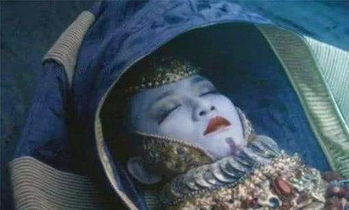 古代妃子下葬为什么都要堵,古代妃子下葬为什么要堵门