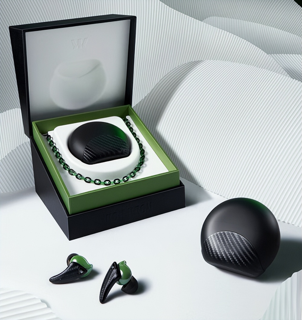 父亲节给老爸送上“有声”的爱，乐旷陶瓷耳机超有质感