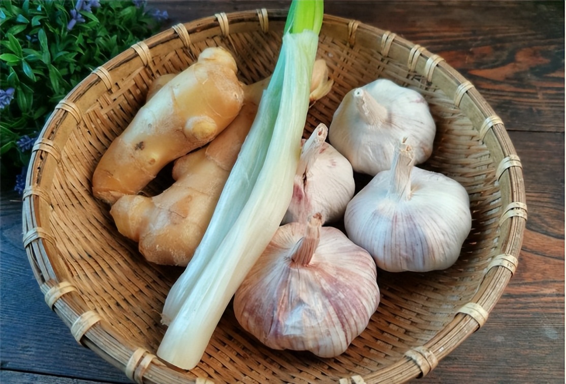 胃药和安眠药相克吗,胃药跟抗生素有冲突吗