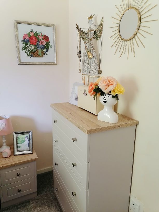 独居女生的心里话,独居一个人的句子说说心情