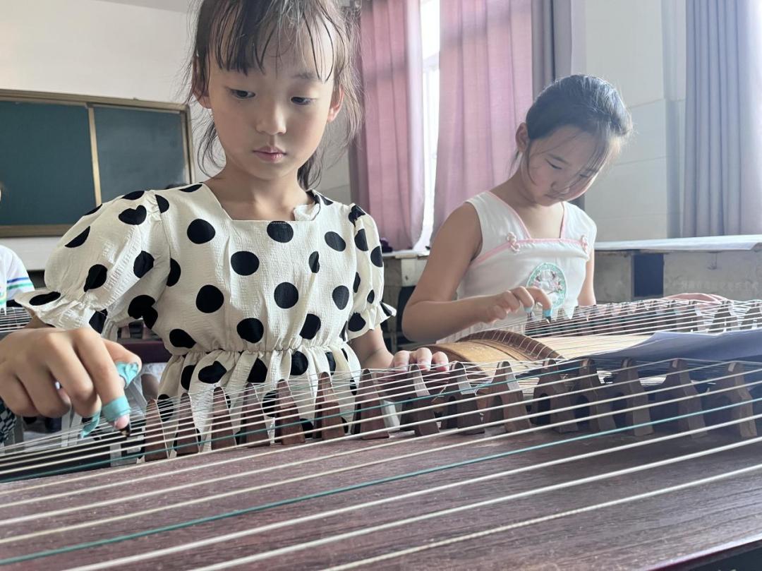 学校开展丰富多彩的社团活动,多彩社团活动增添校园活力