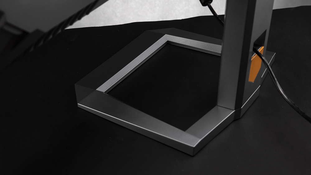 泰坦军团p27h2gc27寸2k180hz测评,泰坦军团32寸曲面165hzc32s-plus