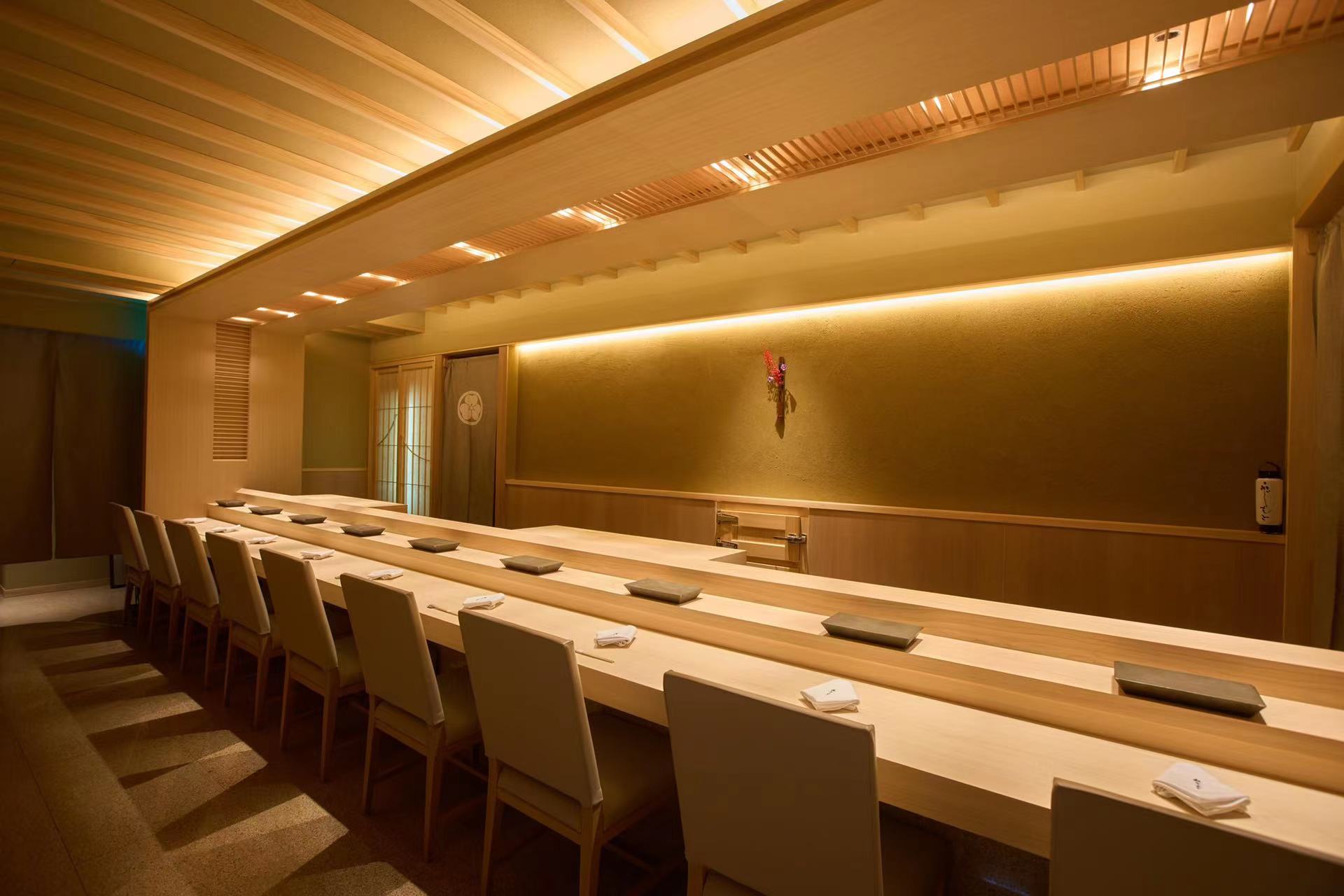 從美髮學徒到壽司師傅，藤本健一在港澳頂級日本料理界的獨立之路