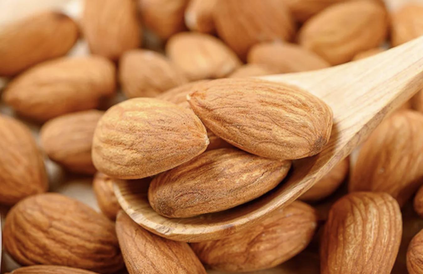 多吃富含什么的食物对眼睛有好处,儿童眼睛近视了要多吃哪些食物好