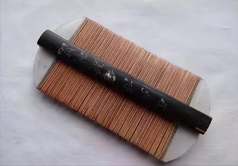 那些年父母那辈人用到的日用品，全都见过或者用过，已不再年轻