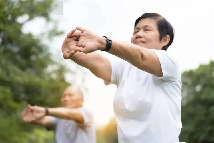 大连机场查获辐射能量石,19年大连海关检测核辐射石头