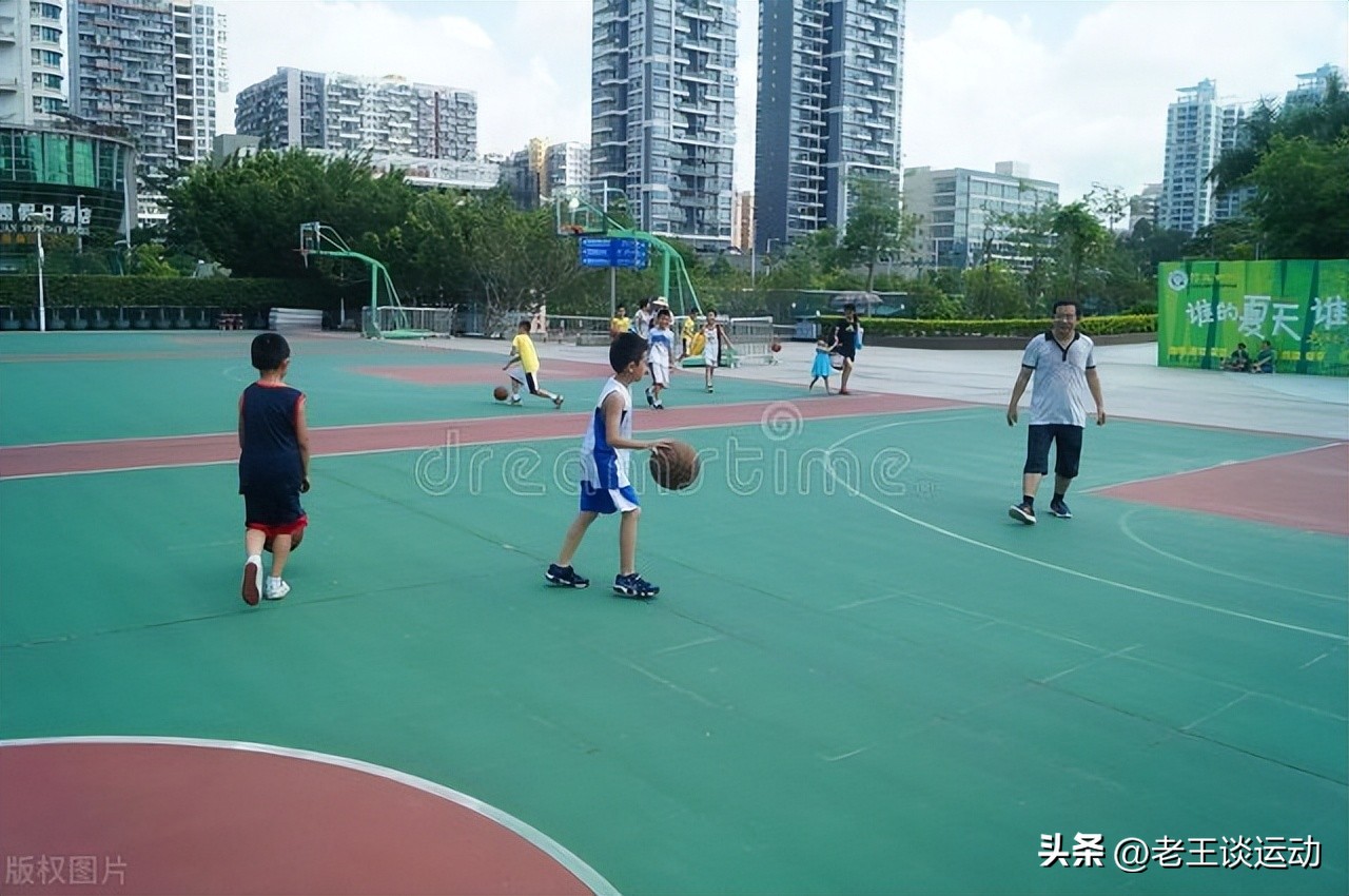 打篮球为什么会有助于长高,打篮球能长高吗不打篮球怎么长高