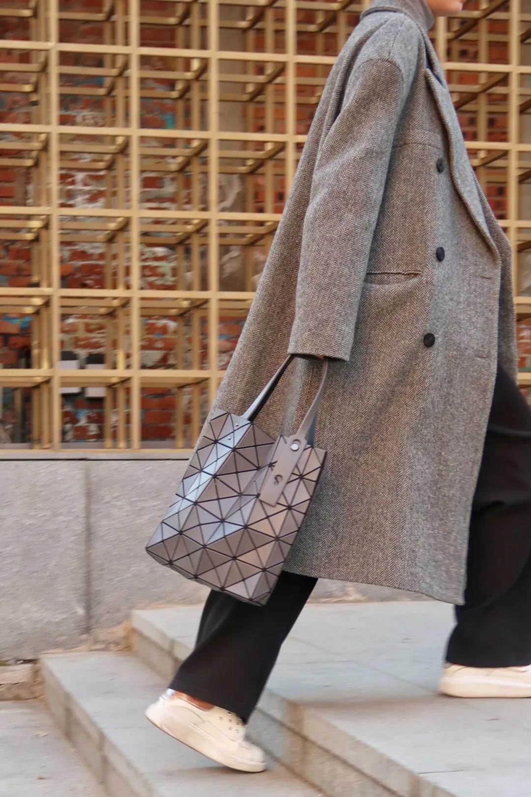 倪妮和张小斐脸型,倪妮和张小斐谁更好看