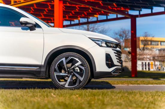 大学毕业推荐买什么车suv,适合刚毕业的suv车型