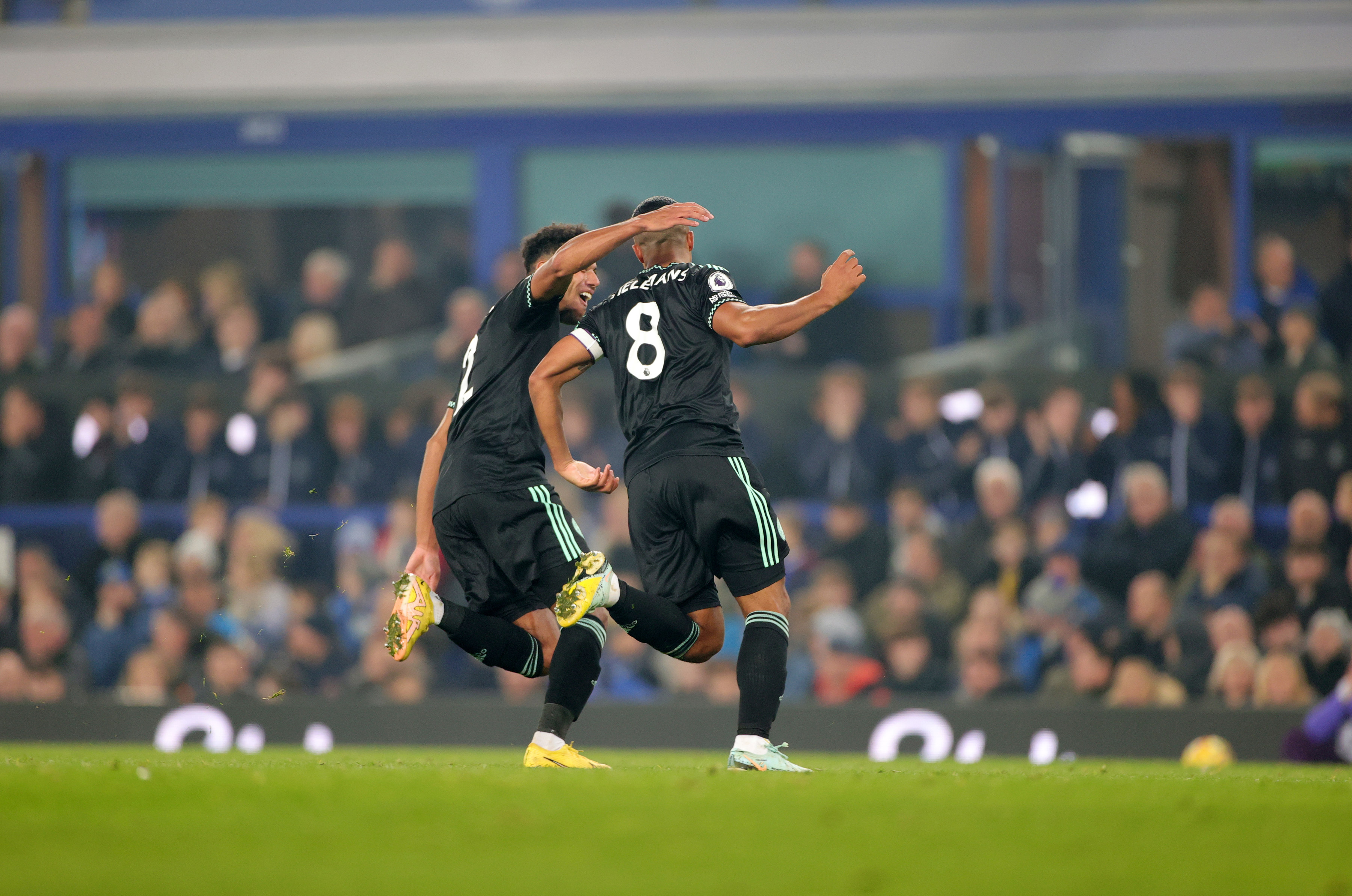 篝火之夜蒂勒曼斯送礼炮,我狐客胜再出降级区