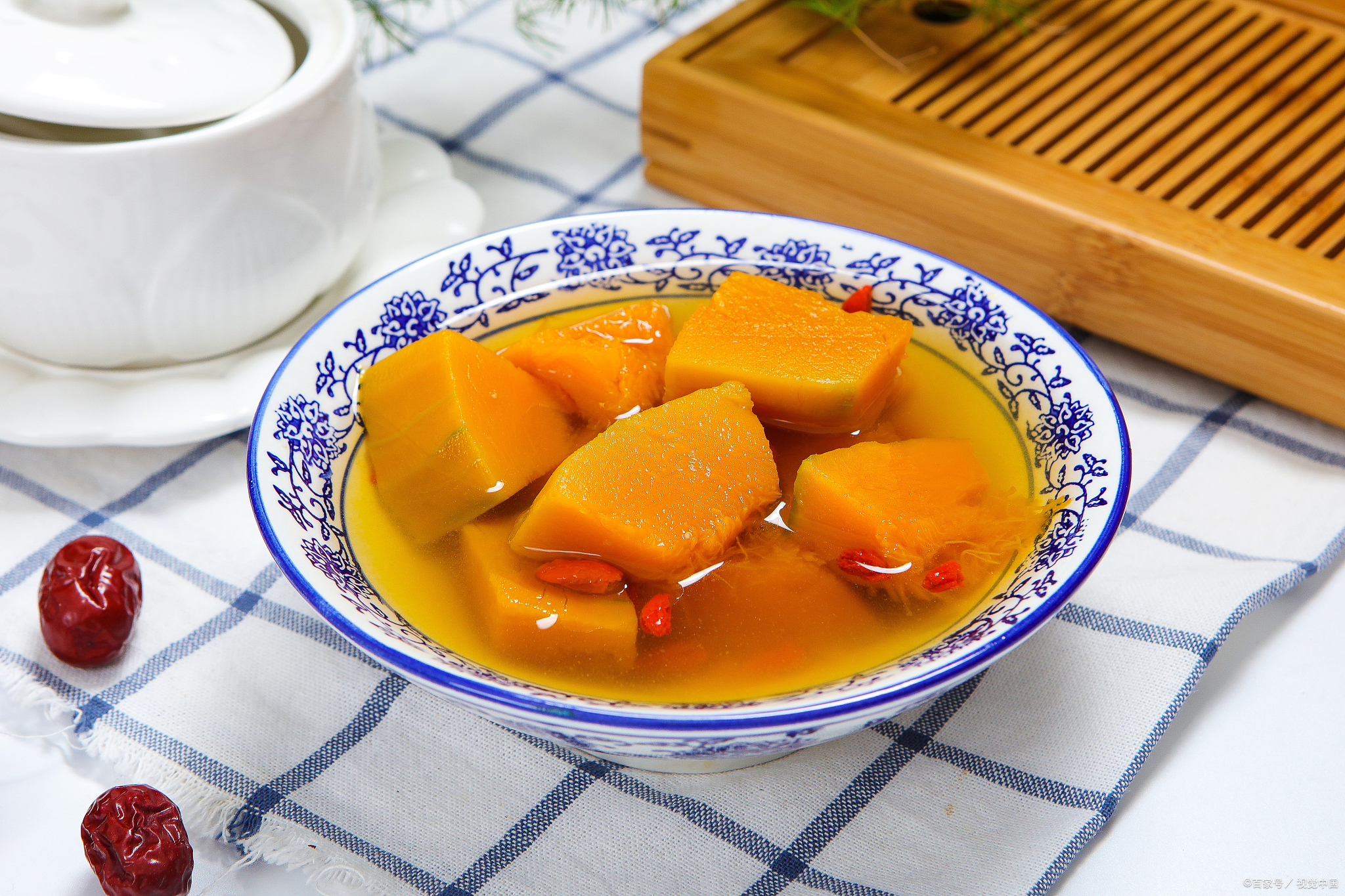 明星减肥期间一日三餐怎么吃,3大女明星减肥秘法为你支招