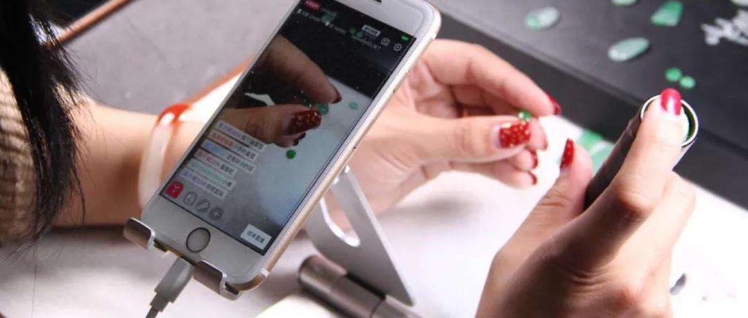 疫情下珠宝店铺如何自救,珠宝零售店的痛点