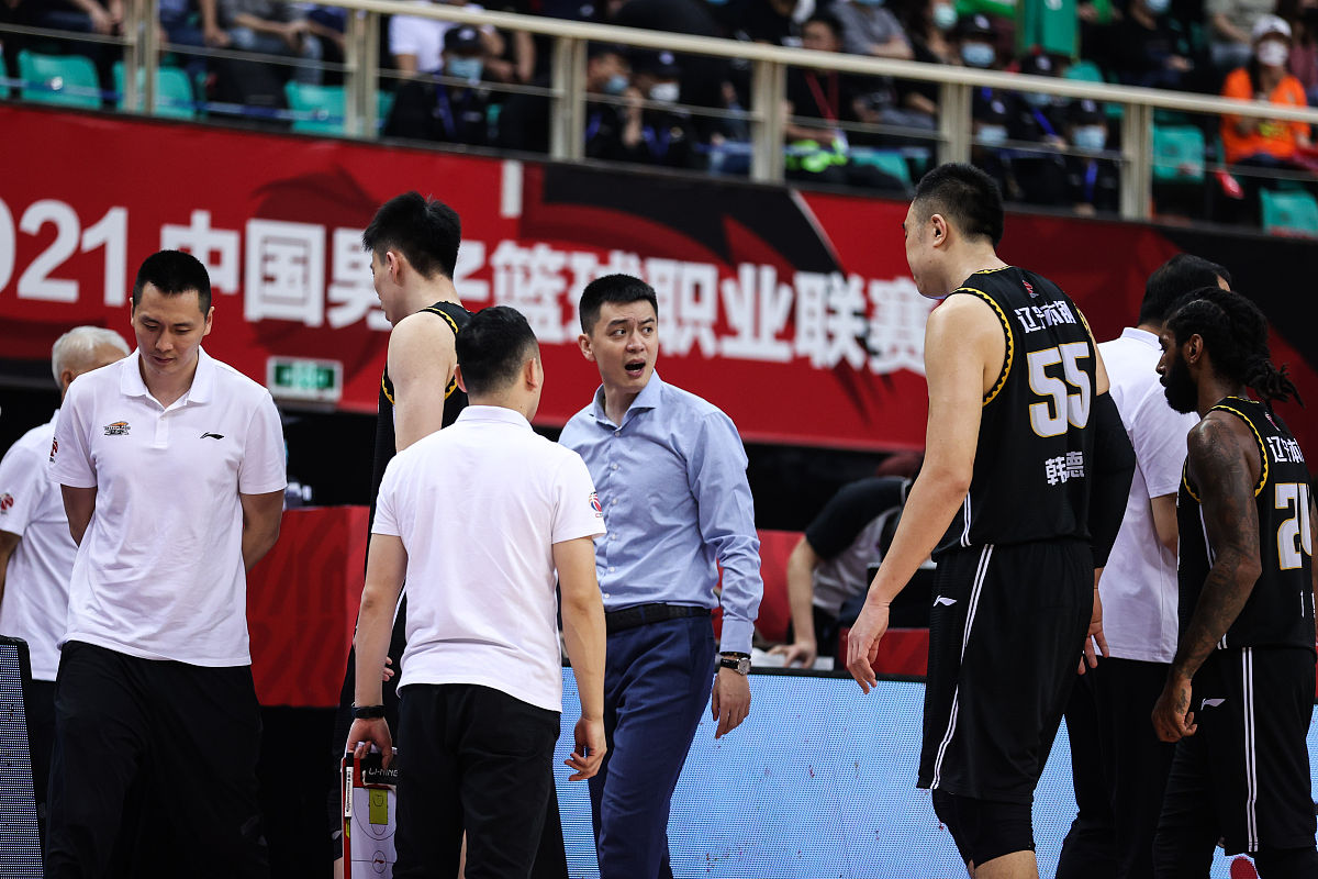 辽篮新帅杨鸣郭士强,辽篮新任少帅将亮相国光帮帮忙