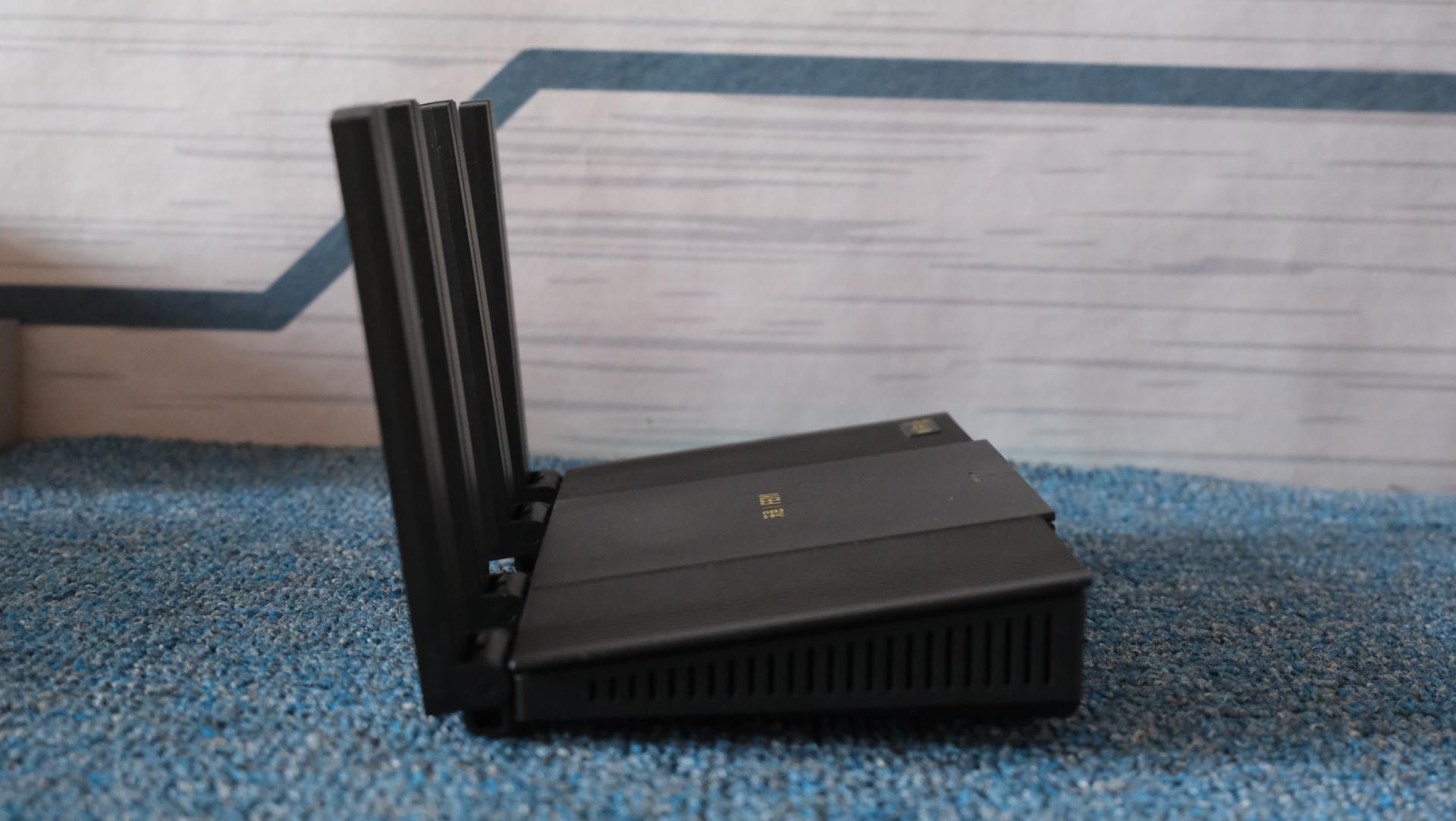 千兆路由器ax3000测评,腾达ax3000路由器4核博通