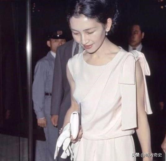 日本皇后美智子晚年生活,美智子日本皇后