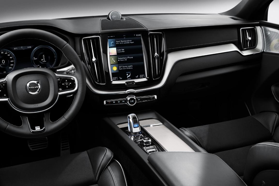 2022款沃尔沃xc60上场即主场,沃尔沃新款xc60携手中国足球