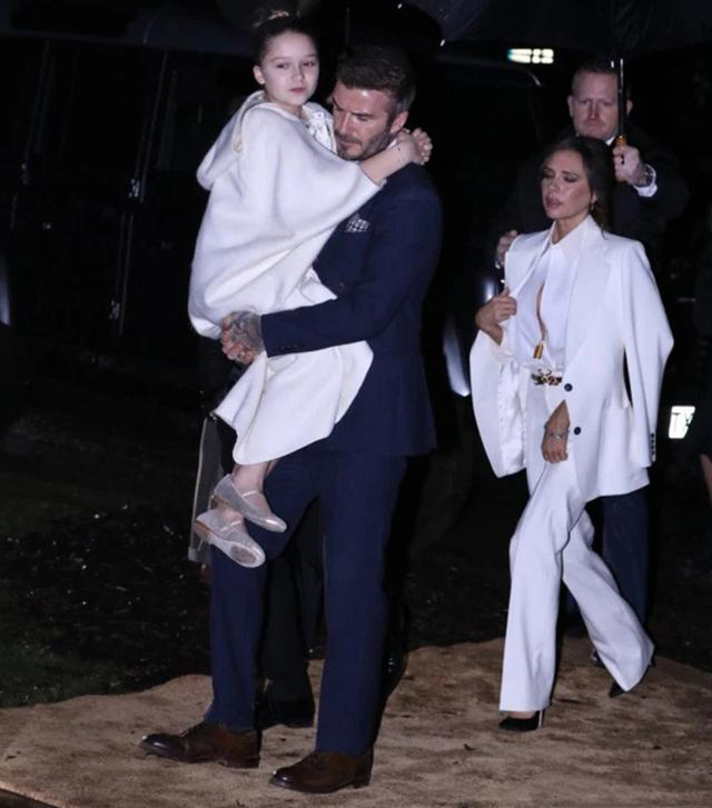 贝克汉姆和小七度假,贝克汉姆带小七游玩