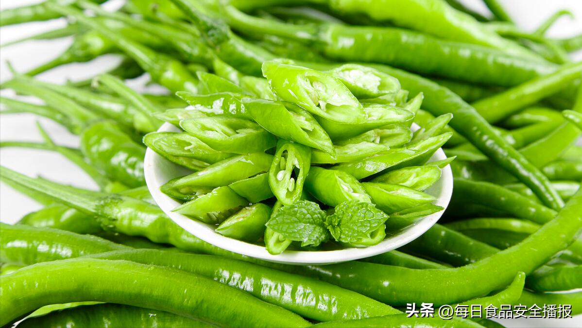 舌尖安全提醒:重庆曝光12批问题食品,含干山药、米线、凤爪