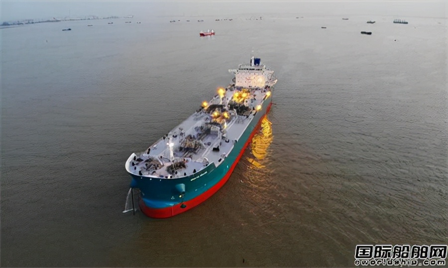 一家全球最强的造船企业将问世,全球首艘308万吨级大型智能原油船