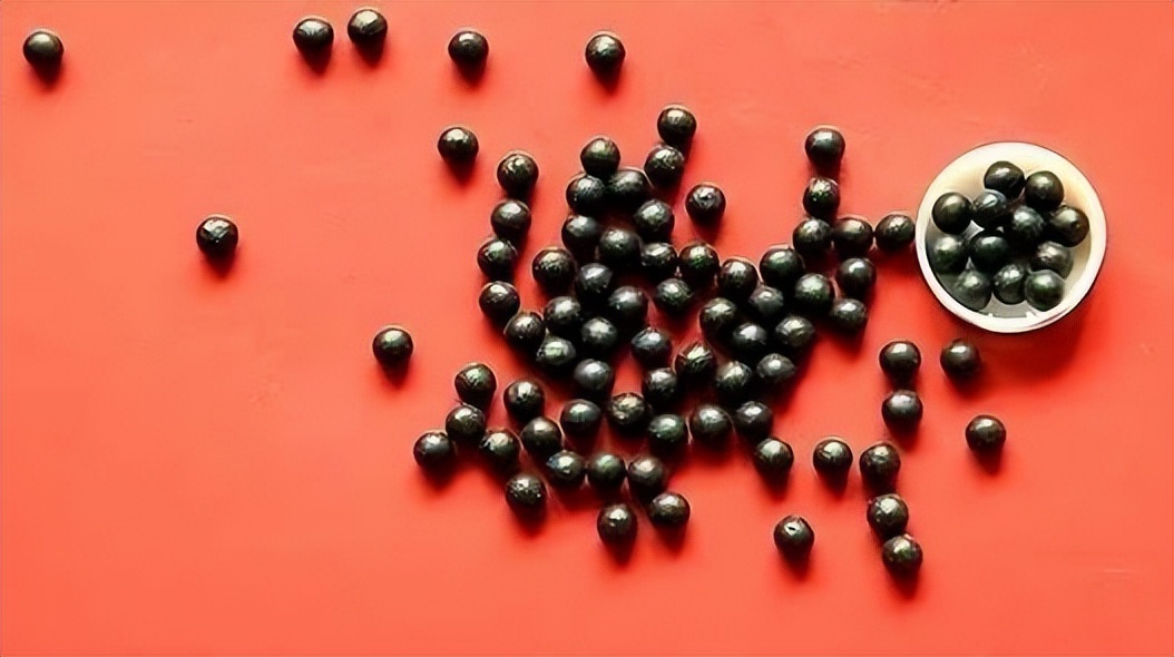 一玩手机就出手汗,自汗过多吃什么药