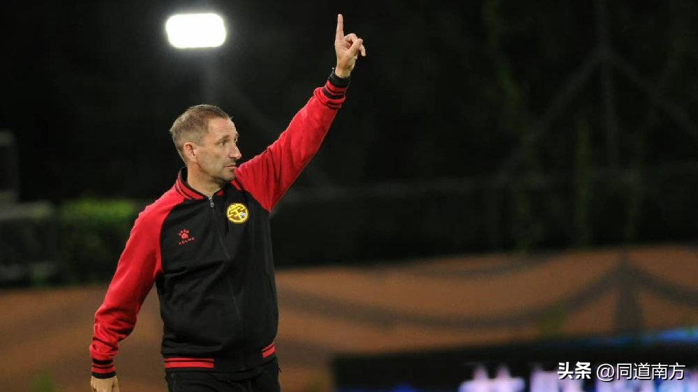 新援湖人首秀表现,新援首秀砍29分成得分王