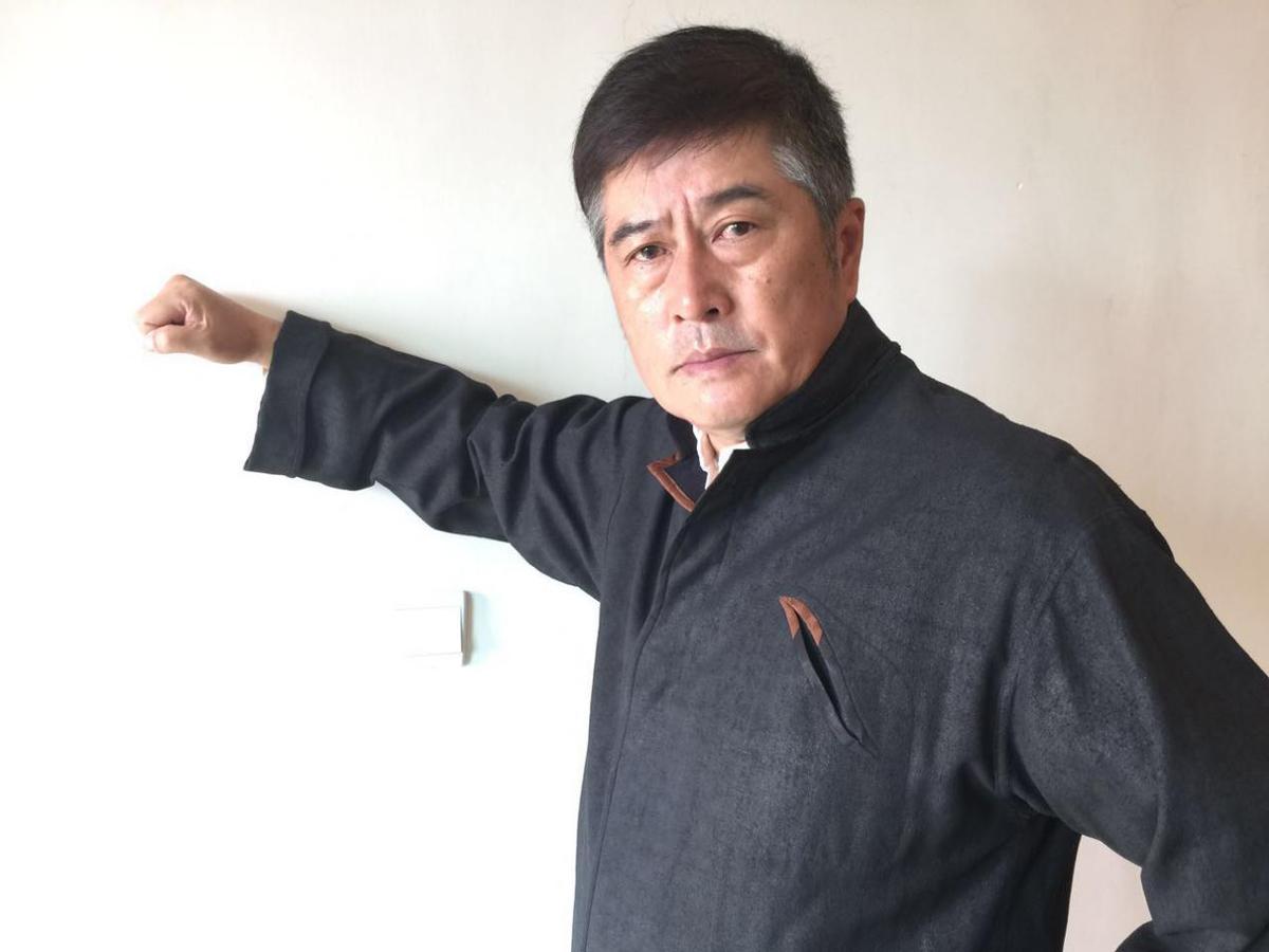 年轻和成龙、周星驰演戏，老了隐居河北农村，68的林威活的太飒了