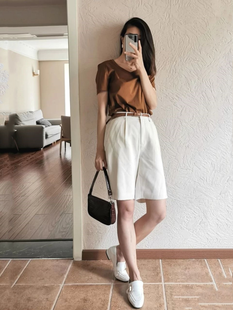 研究完夏天的短裤，我发现：“白色爸爸裤”才是今年的C位