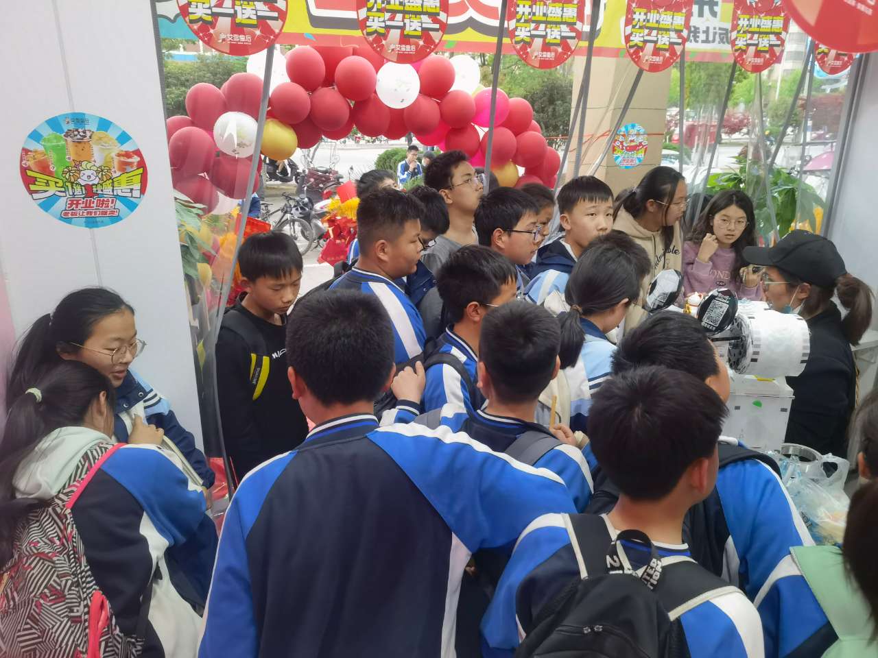 奶茶的利润大概多少钱,奶茶饮品利润怎么样