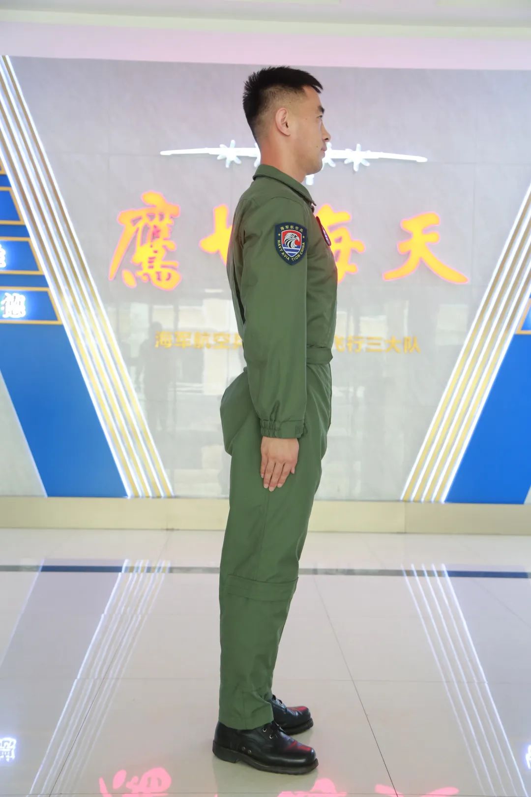 21式军装作训服,21式军装配发顺序