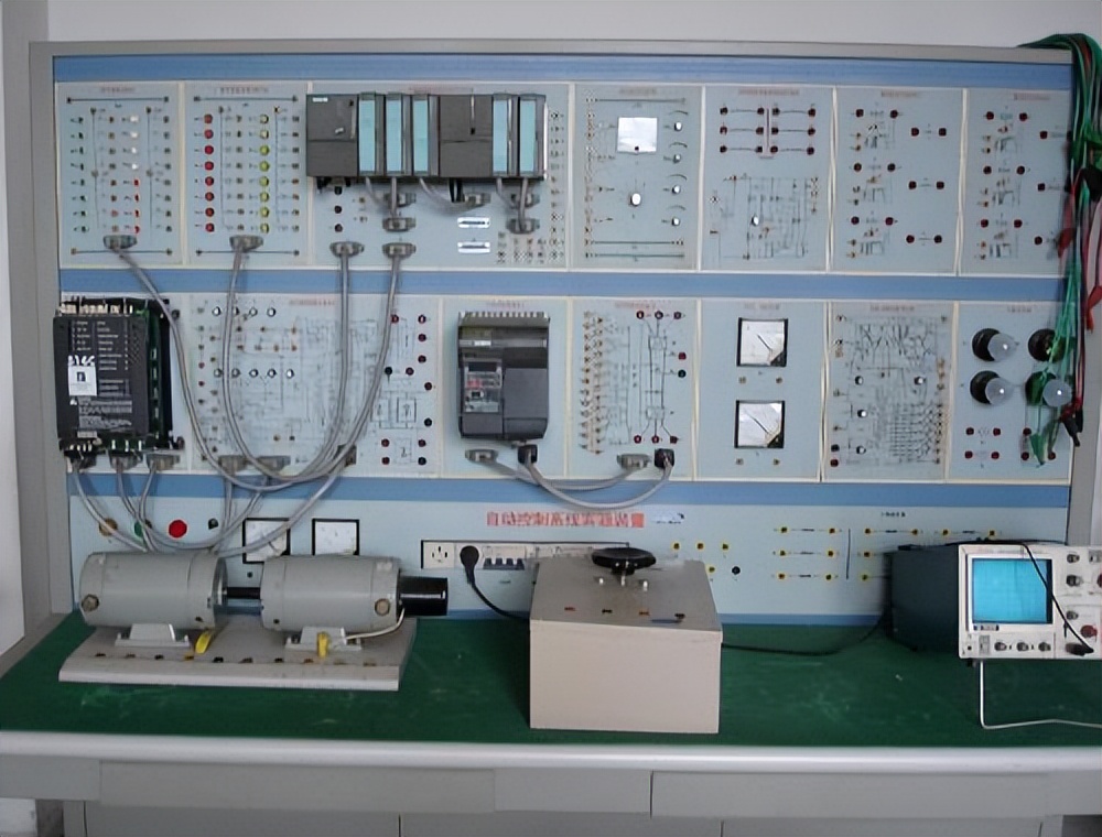 2023年就业最好的十大理工科专业,高考选择最热门的6大理工类专业