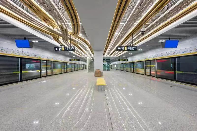 郑州航空港站今日开通运营/天气有变！郑州最新发布/郑州消费券今天又来了/河南公布暑期学生免门票景区名单