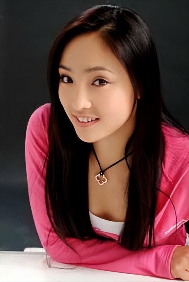 白静嫁入豪门后仅2年被丈夫刺死,白静悲惨的婚姻