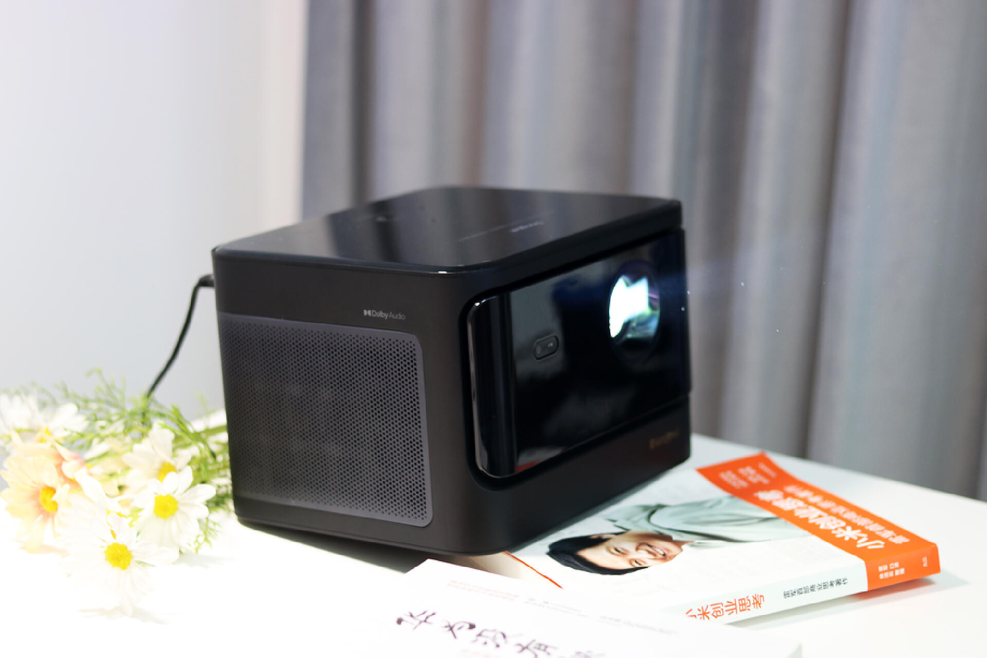 3000左右极米坚果当贝投影哪个好,当贝x5和坚果n1spro4k真实测评