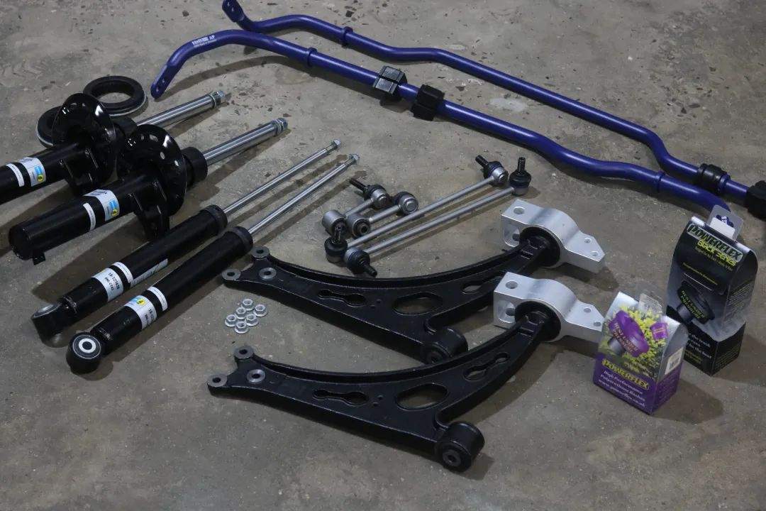 老迈腾b7换新款后新标,迈腾b7翻新哈尔滨