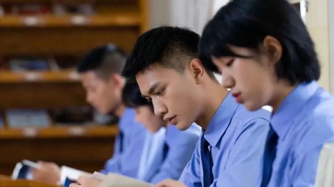 2023年报考警校用提前报名吗,2024年孩子考警校对父母政审要求