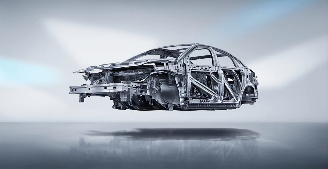 经典轩逸和朗逸哪个更值得购买,轩逸经典豪华和朗逸新锐对撞