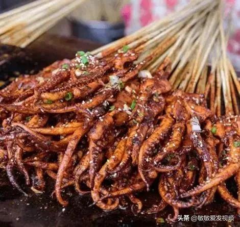 摆地摊技巧夜市小吃卖什么最火的,摆地摊小吃创业有哪些项目