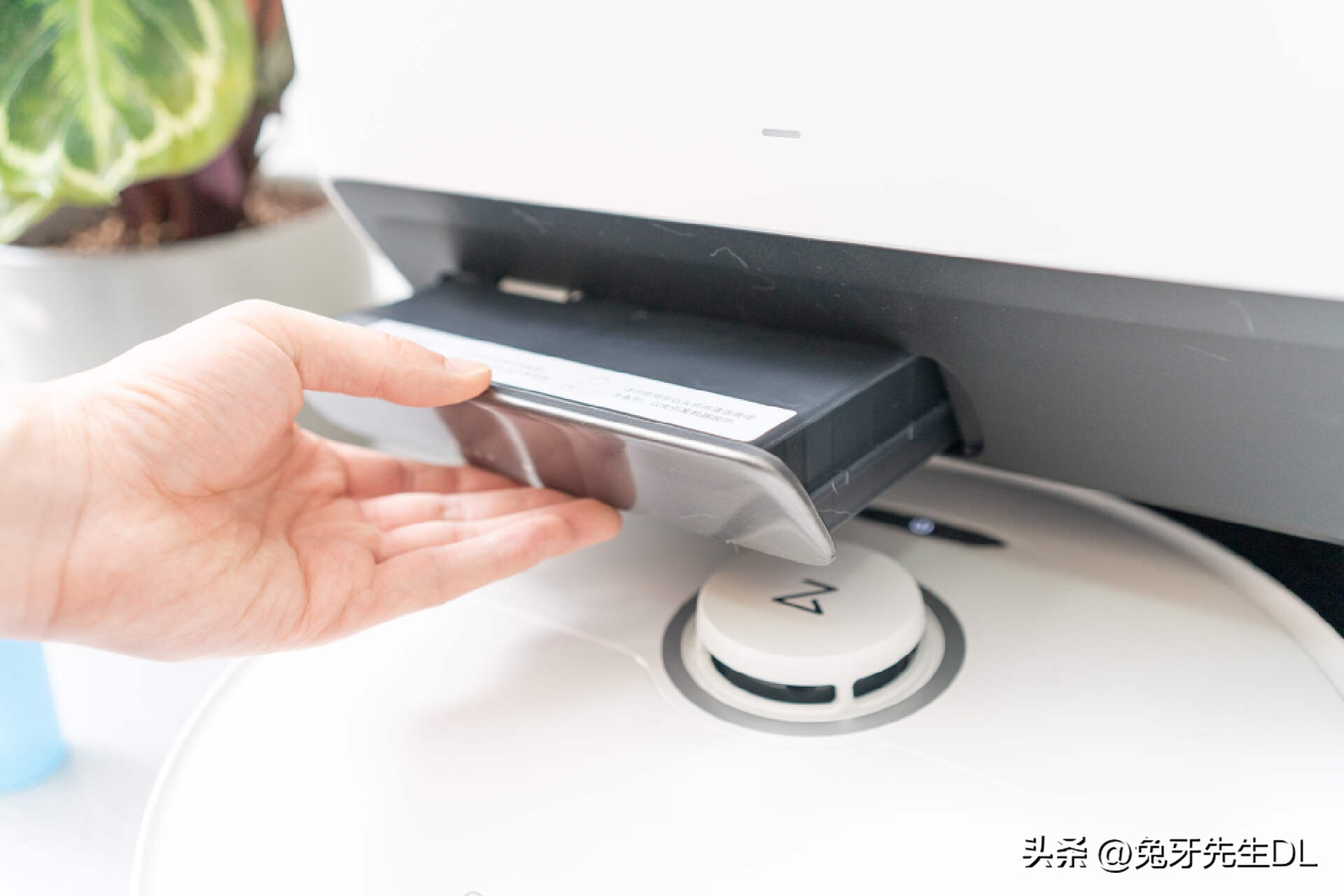 让家里劳动者解放双手，拥有这些实用的小家电将大幅提高生活品质